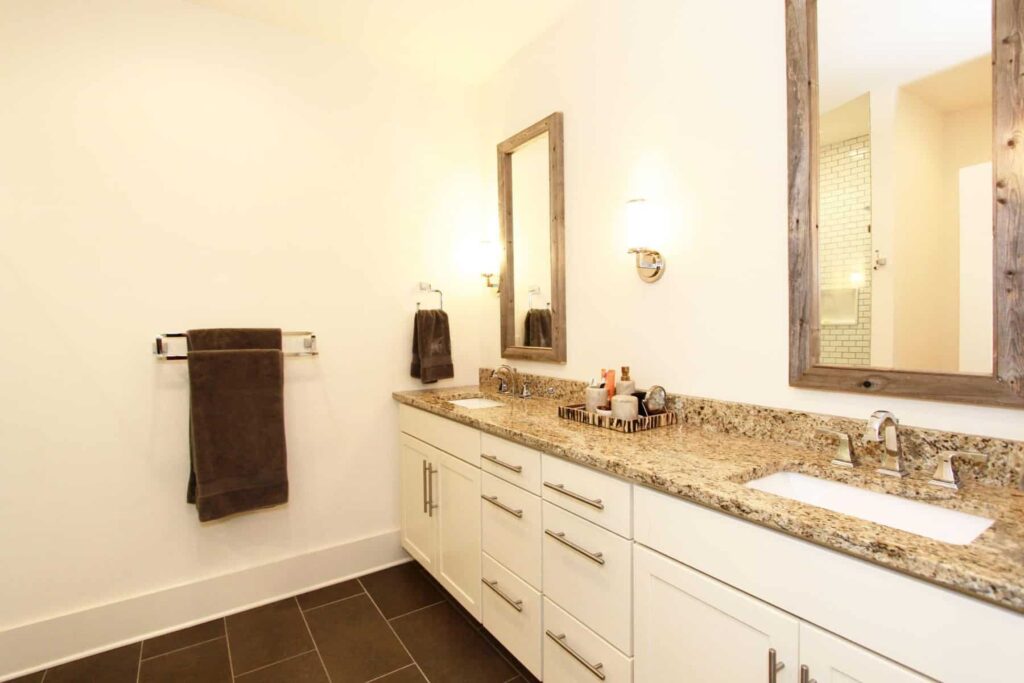 105-Mews-Way-03202726257309