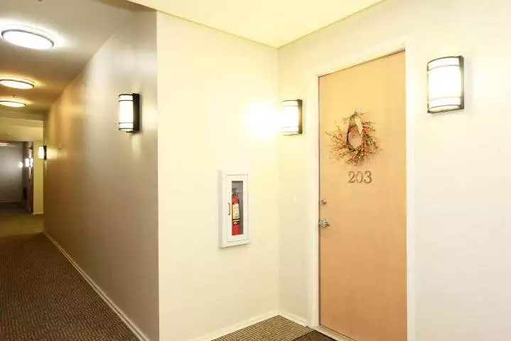 20170831232515456473000000-o