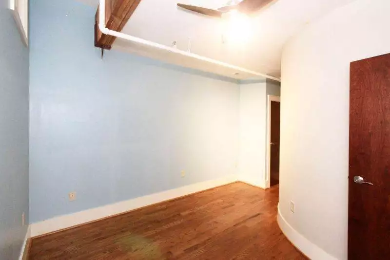 402-S-Gay-St-405-14