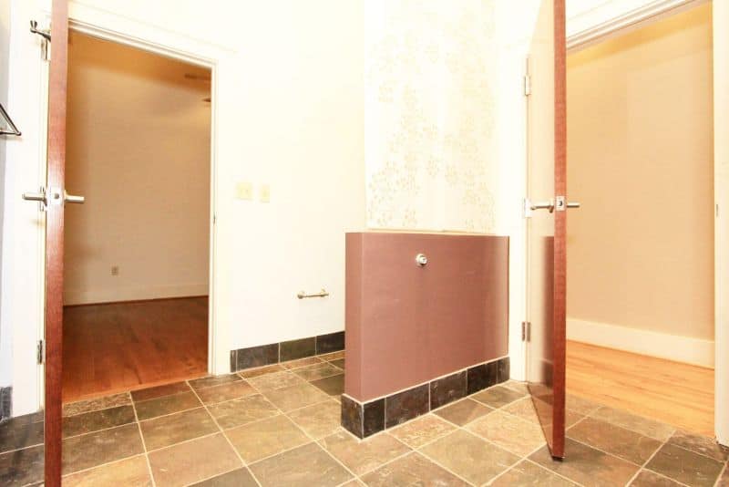 402-S-Gay-St-405-18