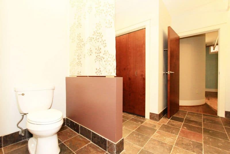 402-S-Gay-St-405-19