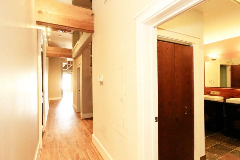 402-S-Gay-St-405-22