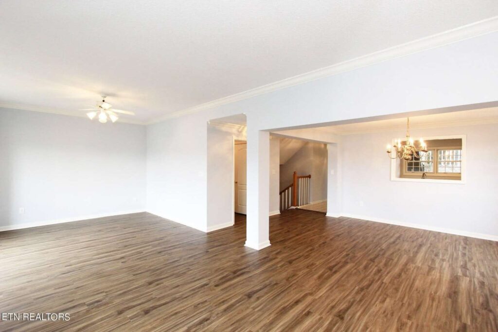 512-Riverfront-4303386114
