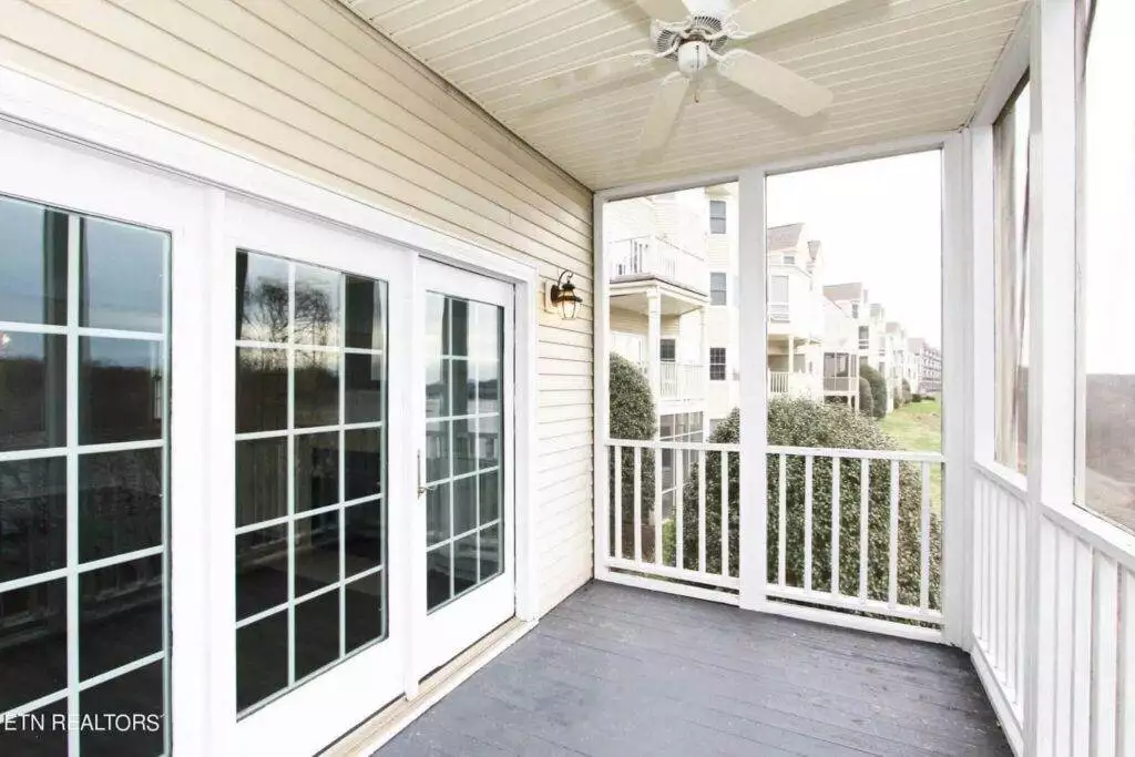 512-Riverfront-4329933968