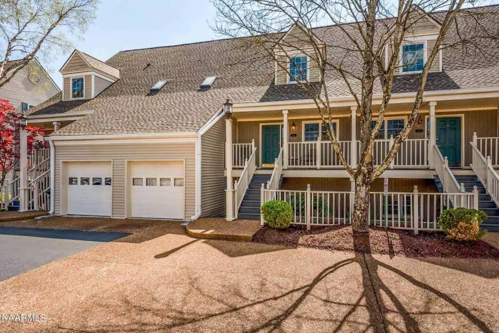 526-Riverfront-Way-2054632662