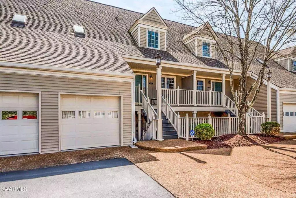 526-Riverfront-Way-2108158328