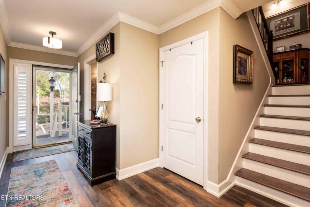 550-Riverfront-182235252264