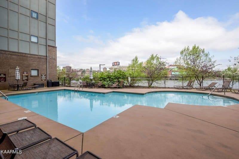 Cityview-at-Riverwalk-321-04155105066598