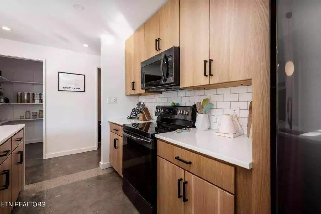 Fairmont-Flats-106-629036877