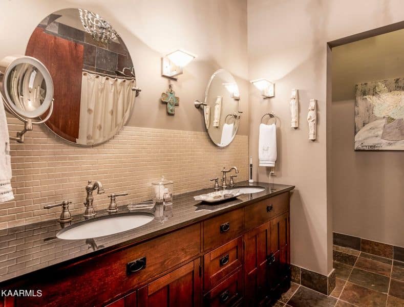 Gallery-Lofts-3204107176626