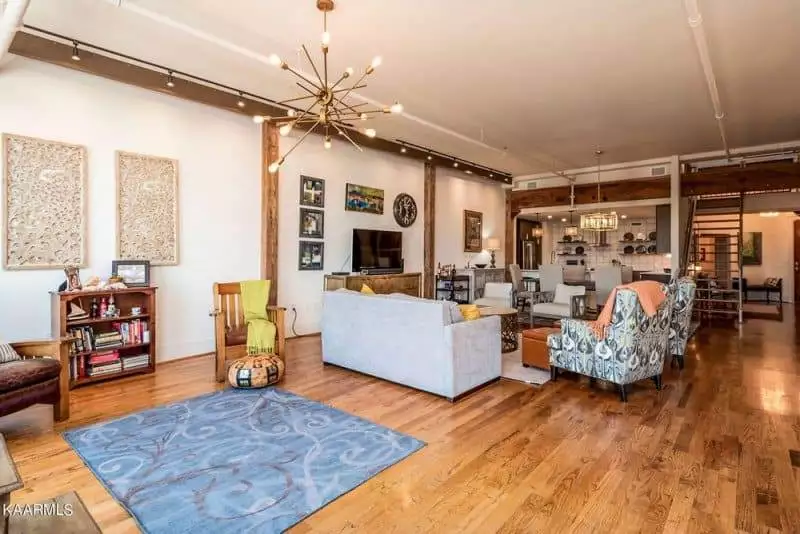 Gallery-Lofts-402-620881625