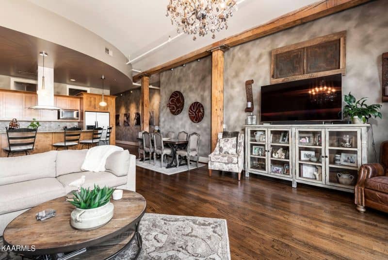 Gallery-Lofts-4180142478738