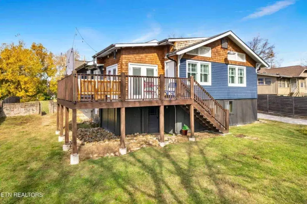 Montclair-4655712884