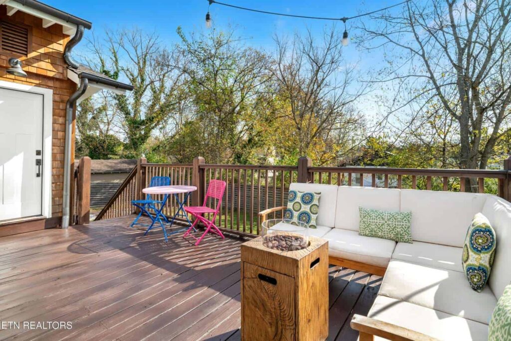 Montclair-4950945768