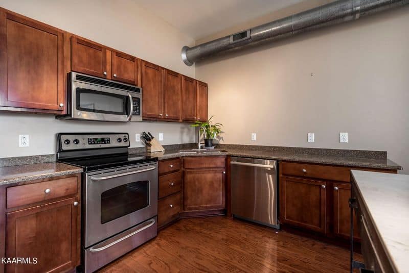 Residences-at-Market-Square-303-16879607