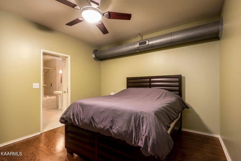 Residences-at-Market-Square-303-26613480