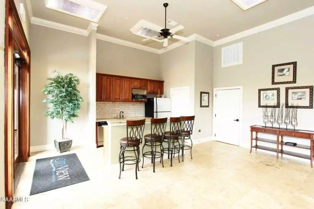 Riverwalk-322-19185442147851