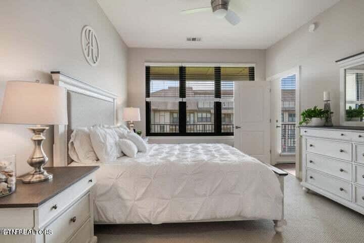 Riverwalk-526-165331620494