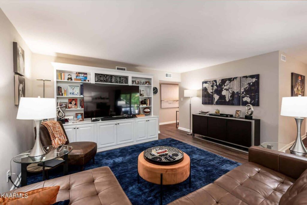 Sequoyah-Square-Condominiums-520-232031937050