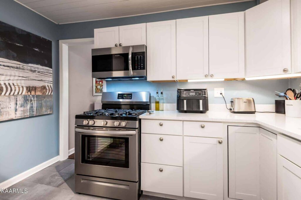 Sequoyah-Square-Condominiums-520-232048342572