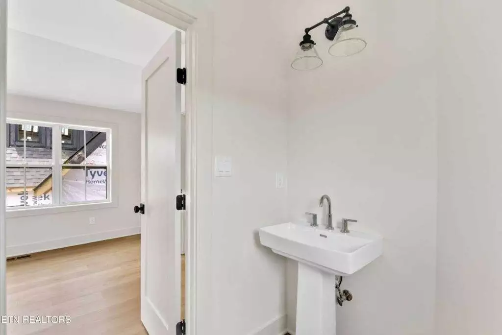 Urban-Cottages-1908-706085721