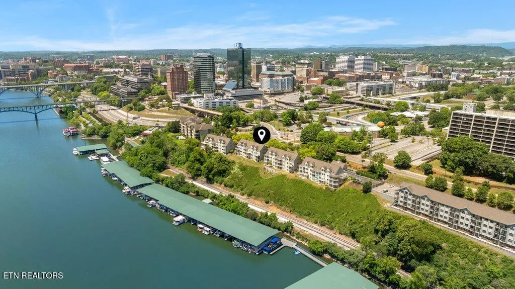 Riverfront Way